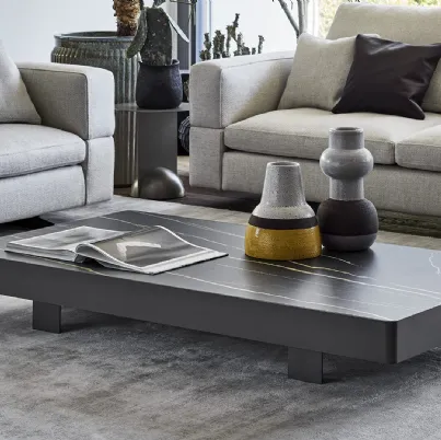 Tavolino rettangolare Jazz con top in ceramica e base in metallo di Bonaldo