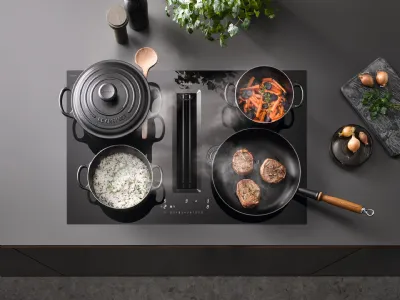 Piano Cottura KMDA 7676 FL-U BlackPerfection di Miele