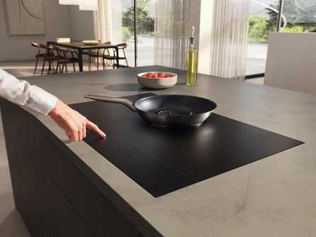 Piano Cottura KM 7576 FL MattFinish di Miele