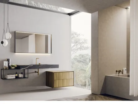 Mobile da Bagno sospeso con struttura in metallo laccato grigio scuro e base sospesa in laccato metal ottone con piano lavabo integrato in laminam noir desir Libera+ 11 di Novello