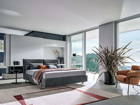 Letto in tessuto con testiera Book di Twils