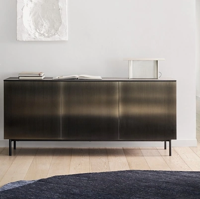 Madia Vertical in vetro di Calligaris