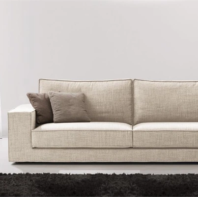 Divano lineare in tessuto Smart di Ventura