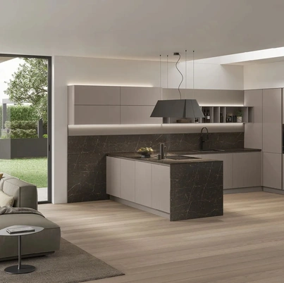 Cucina Moderna con penisola Color Trend 03 di Stosa