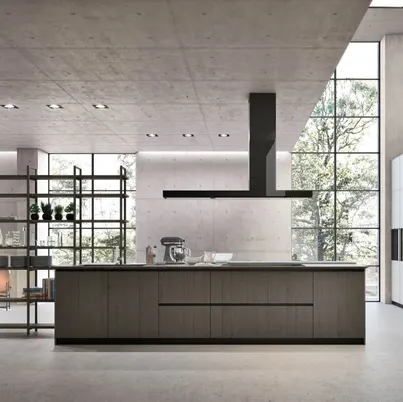 Cucina Moderna con isola Natural 07 in Rovere e laccato di Stosa